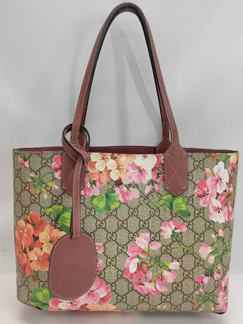 Gucci GG Supreme Blooms Reversible Tote (Small Size)